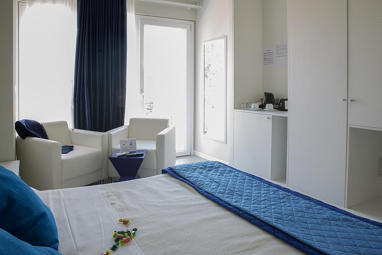 B&B Gardacharme Desenzano del Garda Exteriör bild